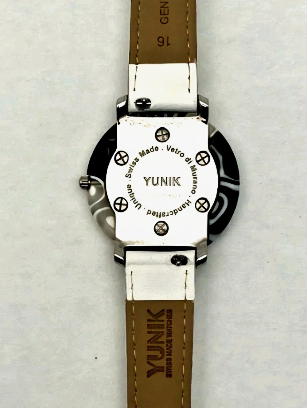 Yunik Handcrafted Murano glass 36mm genuine leather strap w/ safety buckle - Picture 8 of 8